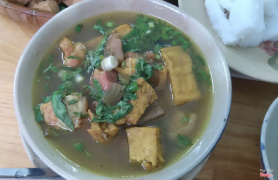 Bún ốc chuối đậu