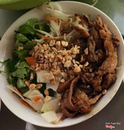 Bún trộn 20k