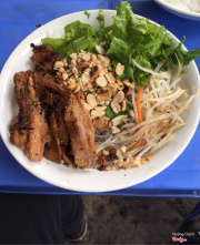 Bún trộn nam bộ