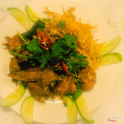 Cánh gà trốn nợ