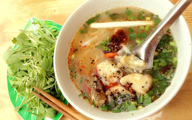 Thuỷ - Bánh Canh Cá Lóc