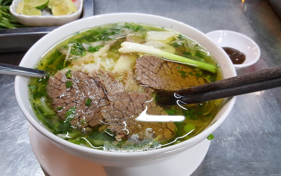 Phở Quân - Hùng Vương