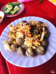 Sò huyết cháy tỏi