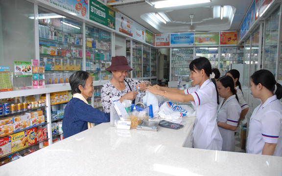Thanh Thuỳ - Nhà Thuốc Tây