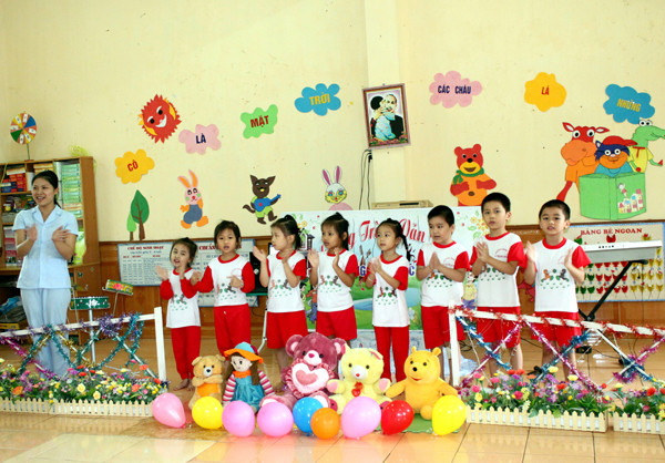 Mầm Non Họa Mi - Quan Nhân