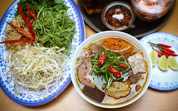 Bún Bò Bà Chiểu - Quang Trung