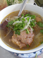 Bún nước đặc biệt