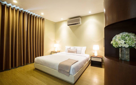 Vinh Trung Plaza Apartments & Hotel