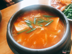 Canh kimchi