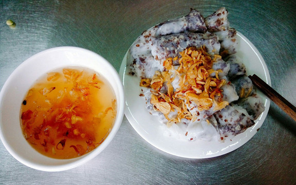 Chị Hoa - Bánh Mướt