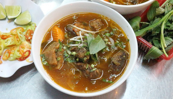 Quán Nhi - Phở, Bún Bò & Bò Kho