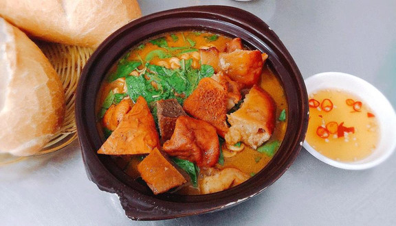 Phá Lấu Bò - 399 Phạm Văn Chí