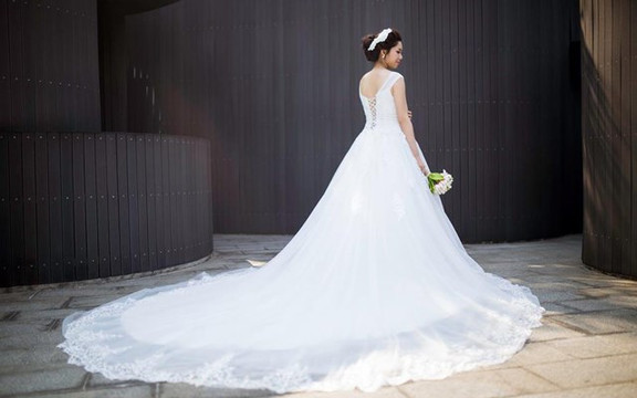 Trang Bridal