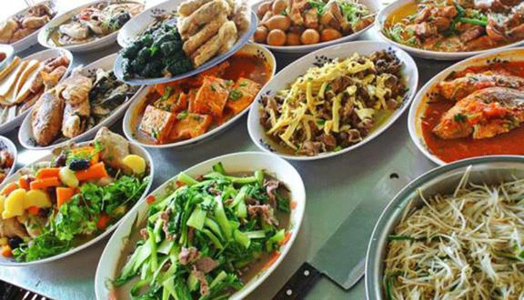 Cơm Bình Dân - Bình Long