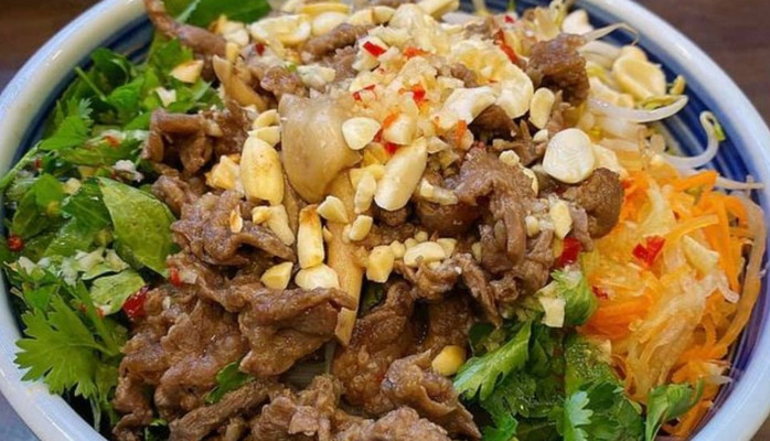 Quỳnh Anh - Bún Bò Trộn Nam Bộ - Nhân Hòa