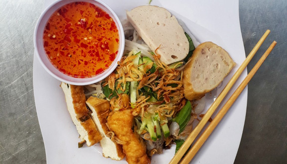 Hồng Liên - Bánh Cuốn