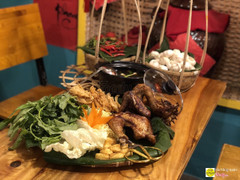 Lẫu Gà Ớt Hiểm