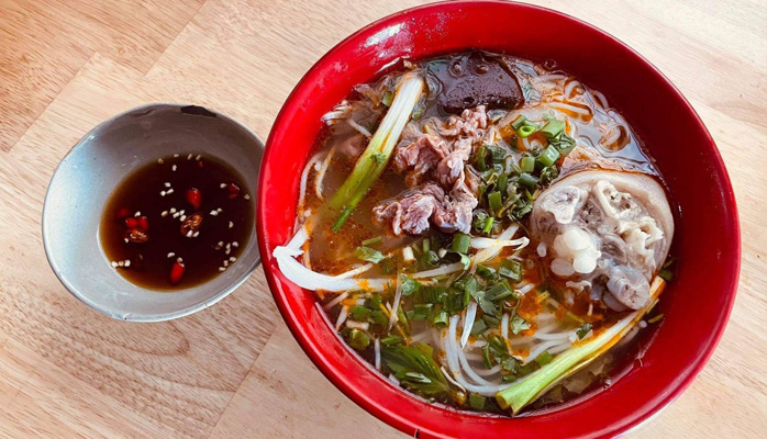 Bếp Hiệp Thành 3 - Mẹt Gà & Bún Bò Huế