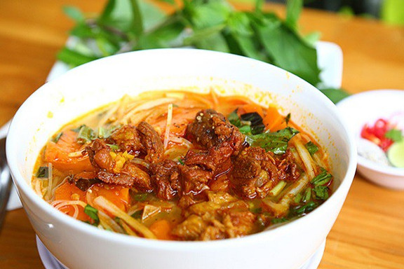 Bún Bò, Bò Né & Bò Kho 134 - Hoàng Diệu 2