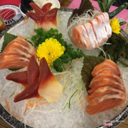 sashimi cá hồi - bụng cá hồi