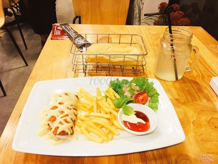 Cá hồi sốt chanh leo