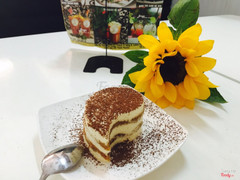 Tiramisu ngon! Trang trí đẹp mắt