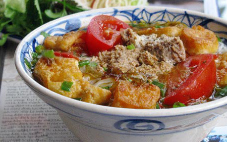 Bún Riêu Cua Bắp Bò - Đình Thôn