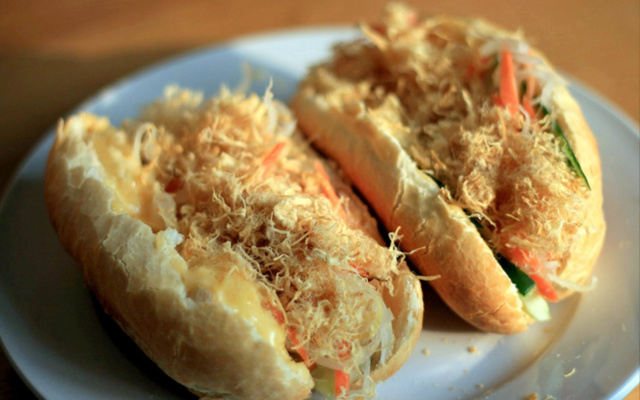 Bánh Mì Quốc Doanh