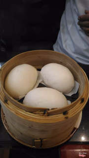 Bánh bao nhân kem hột gà