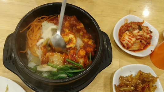 Hallyu - Korean Fast Food - Đường 3 Tháng 2