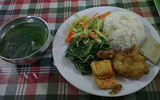 Khánh Hậu - Cơm Ngon