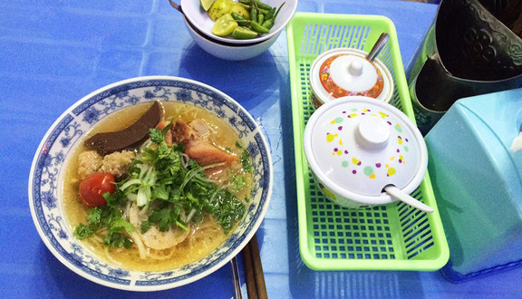 Bún Riêu & Bánh Tráng Nướng