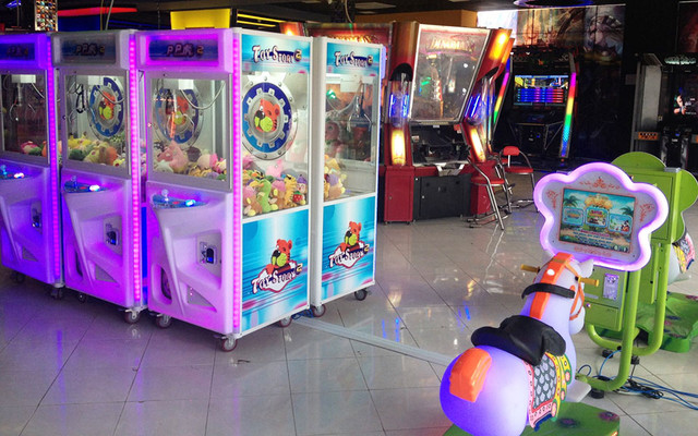 Vũ Trụ Game Center