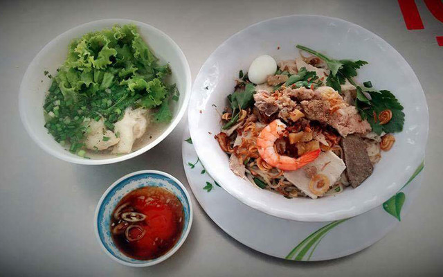 Thúy Huỳnh - Hủ Tiếu, Bánh Canh & Mì Tươi