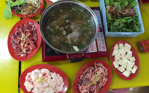 Dung Hoa - Bia & Nhậu Bình Dân