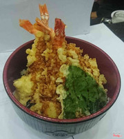 cơm tempura hải sản