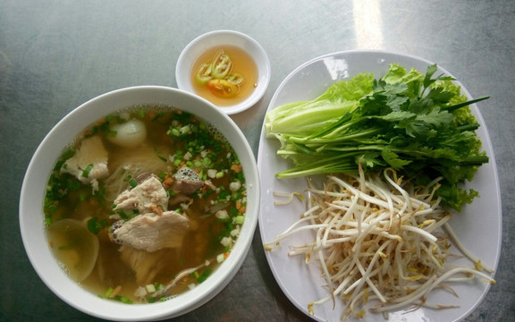 Hủ Tiếu - Bà Triệu