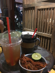 Mơ muối và cacao nóng + 