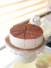 Tiramisu 300k (bánh 20cm)