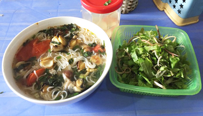 Thủy - Bún Ốc, Bún Cá & Bò Khô Ướp Tỏi