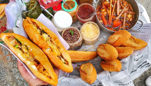 Bánh Mì Cô Vân - Hải Phòng