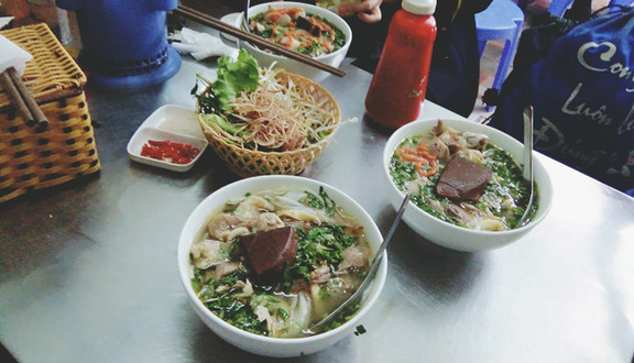 Bún Bò Huế - Nguyễn Bình