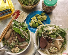 Bún bò Huế 