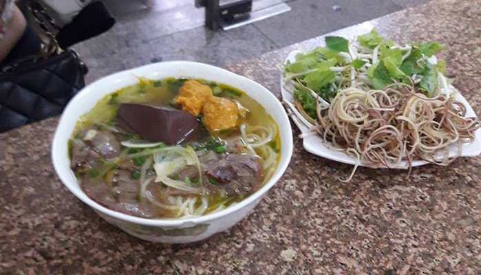 Sông Hương - Bún Bò Huế - 151 Chiến Thắng