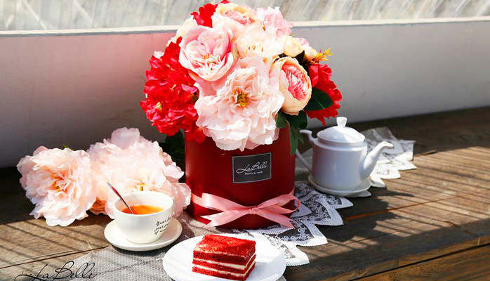 La Belle - Flower & Craft