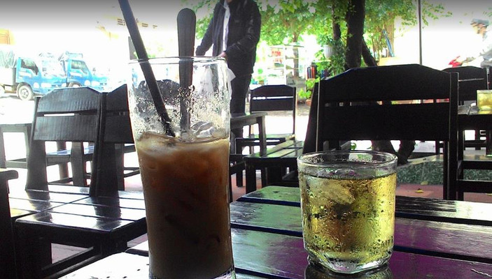 Hoa Mai - Coffee Sân Vườn