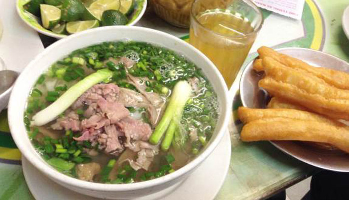 Chiến Vũ - Phở, Bún Bò & Miến Gà