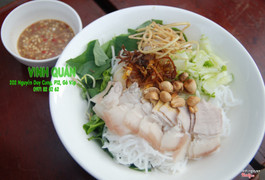 Bún mắm nem