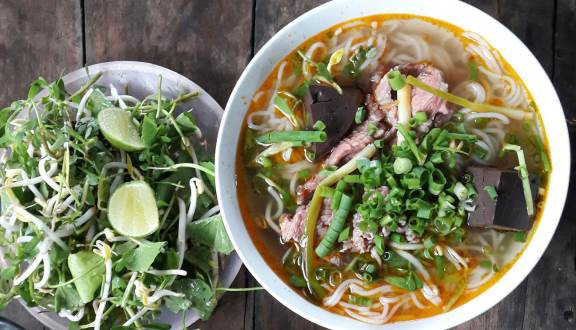 Bún Bò Huế - Đường Số 8