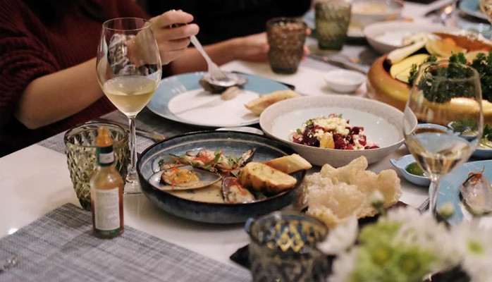 Tanh Tách - Seafood Society